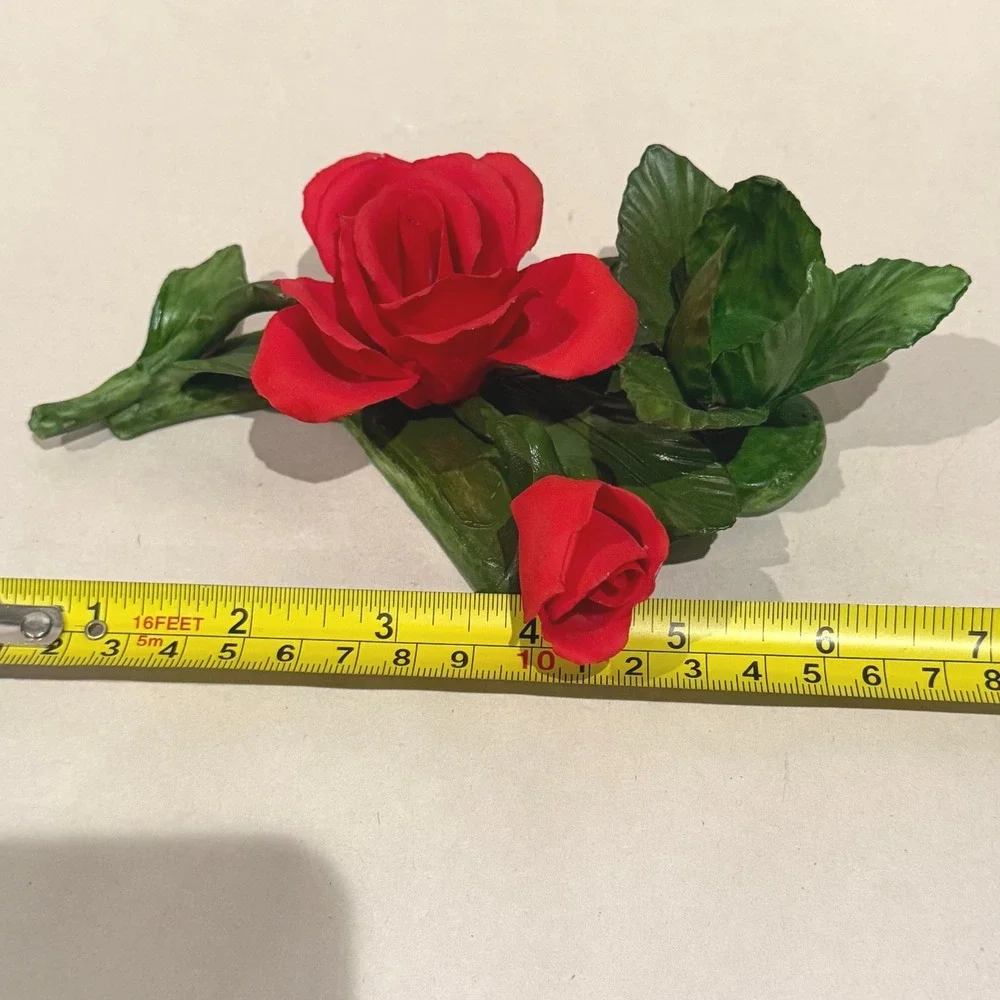 Fabar Capodimonte Red Roses Porcelain Flower Figurine Made in Italy Hand Made